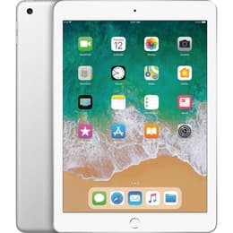 iPad 9.7 インチ 第5世代 - 2017 - Wi-Fi + 4G - 32 GB - シルバー