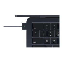 MacBook Air 13 インチ (2022) - Apple M2 8-コア と 8-コア GPU - 8GB RAM - SSD 256GB - JIS配列キーボード