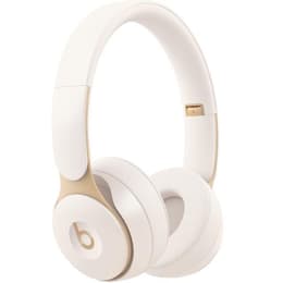 Beats by Dr. Dre Solo Pro ワイヤレスノイズキャンセリングヘッドホン - アイボリー - 1P3G470FE/A