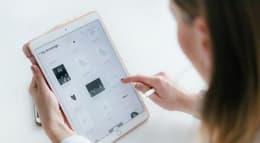 学生がiPadを安く買う方法は?学割の注意点・整備品のメリットを解説