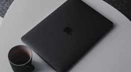 MacBook Proのサイズは13/14/15/16インチのどれがおすすめ？【画面の大きさ比較】
