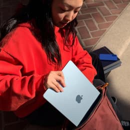 最新M4 MacBook Air13インチ/512ギガ/ロック解除済み/ジャンク MacBook Air (M4 series) リファービッシュ品 | Back Market