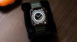 Apple Watch 5 (アップルウォッチ 5) 中古&整備品をお得に購入 Apple Watch 5 (アップルウォッチ 5) 中古&整備品をお得に購入