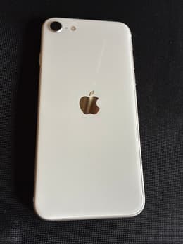 iPhone SE (2022) リファービッシュ品 | Back Market