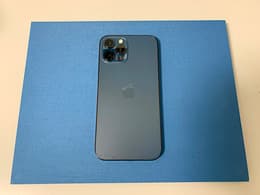 iPhone 12 Pro Max 128GB - シルバー - Simフリー 【整備済み再生品