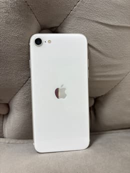 iPhone SE (2022) リファービッシュ品 | Back Market
