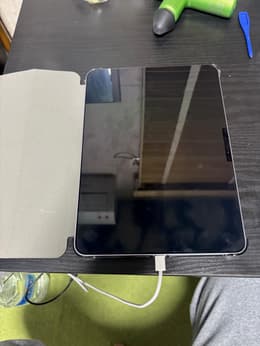 iPad Air 7 (2025, M3 series) リファービッシュ品 | Back Market