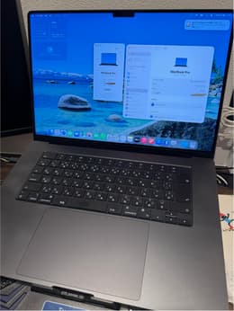 MacBook Pro 14 インチ (2023) - Apple M3 Max 16-コア と 40-コア GPU