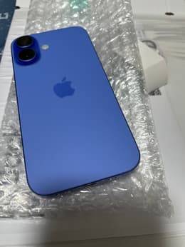 iPhone 16 中古整備品(リファービッシュ) をお得に購入 | Back
