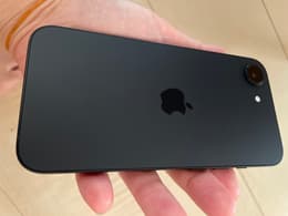 iPhone 16e リファービッシュ品 | Back Market